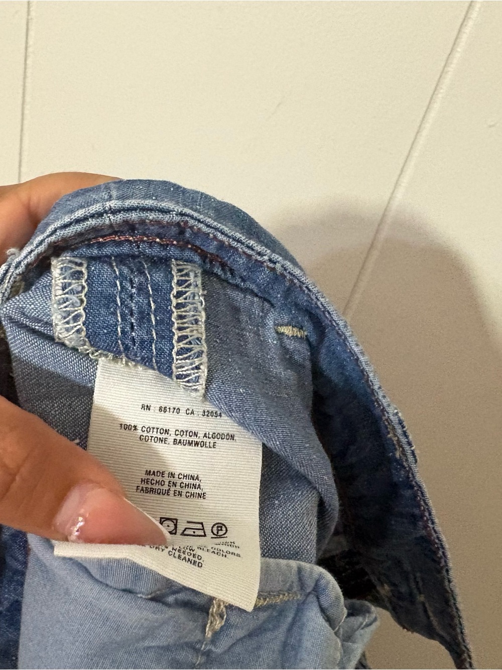 Pilcro Anthropologie Wide Leg Chambray Jeans Patch Pocket Blue Size 10 - Picture 9 of 11